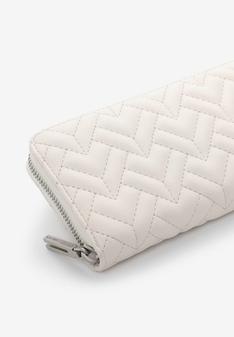 Suri Frey Wallet 'ALEXANDER' in Beige