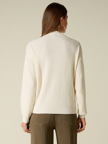 Pullover di oltre in beige