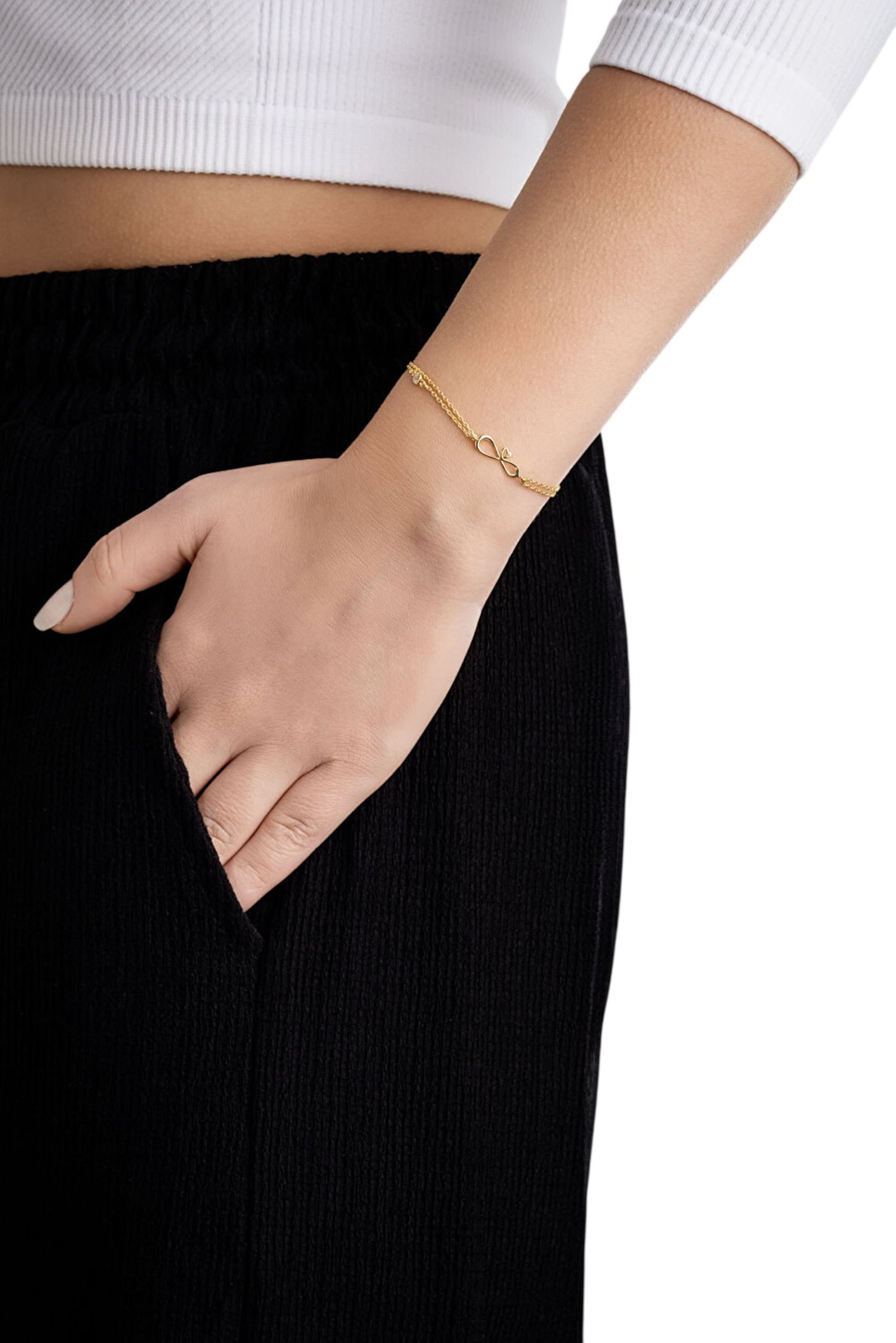 So Chic Bracelet in Gold