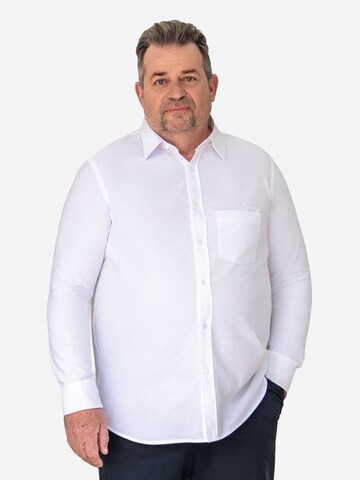 Mr Main Man Regular fit Button Up Shirt in White: front