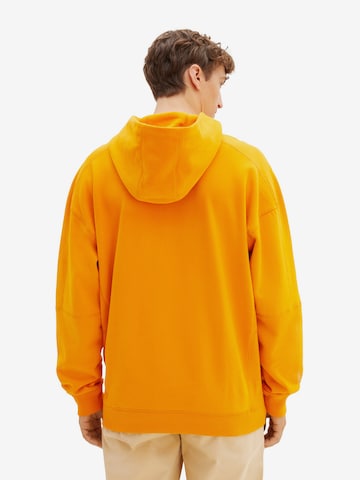 TOM TAILOR DENIM Sweatshirt i oransje