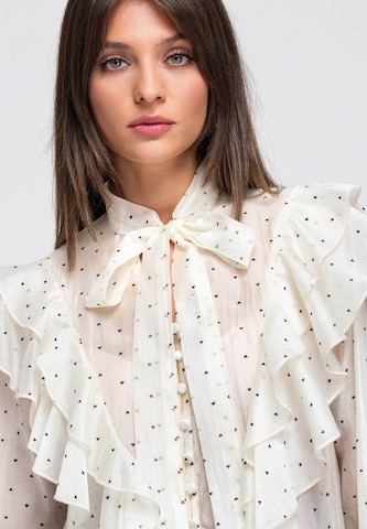 Ombre Bluse in Beige