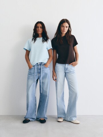 Pull&Bear T-shirt i blå