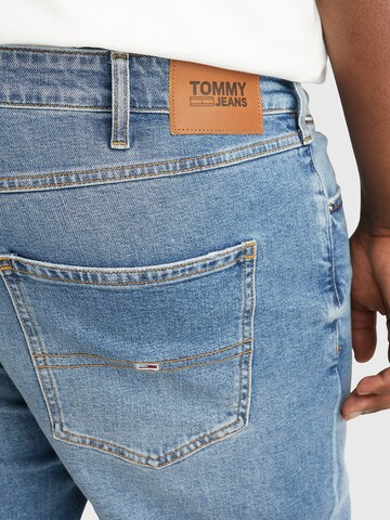 Tommy Jeans Plus Regular Jeans 'Ronnie' in Blauw