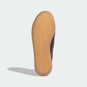ADIDAS SPORTSWEAR - Botas con cordones 'Barreda' en marrón