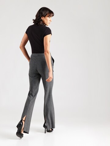 BOSS Black Flared Hose 'Telessa' in Grau: Rückseite