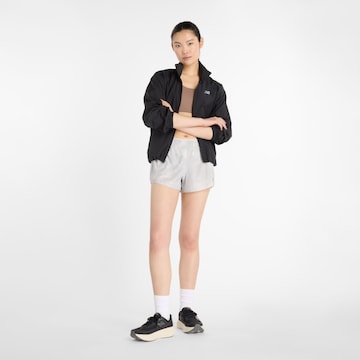 Regular Pantalon 'RC Printed' new balance en gris