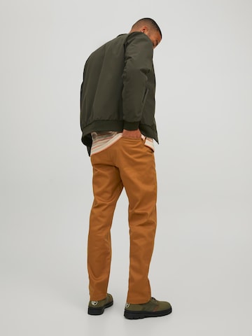 JACK & JONES Regular Trousers 'Kane Pablo' in Brown