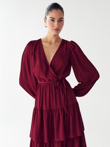 Abito 'KOBY' di Willa in rosso
