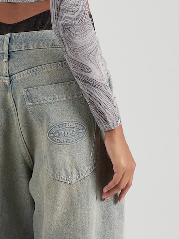 Wide leg Jeans 'Jaya' di BDG Urban Outfitters in blu