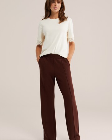 regular Pantaloni di WE Fashion in marrone: frontale