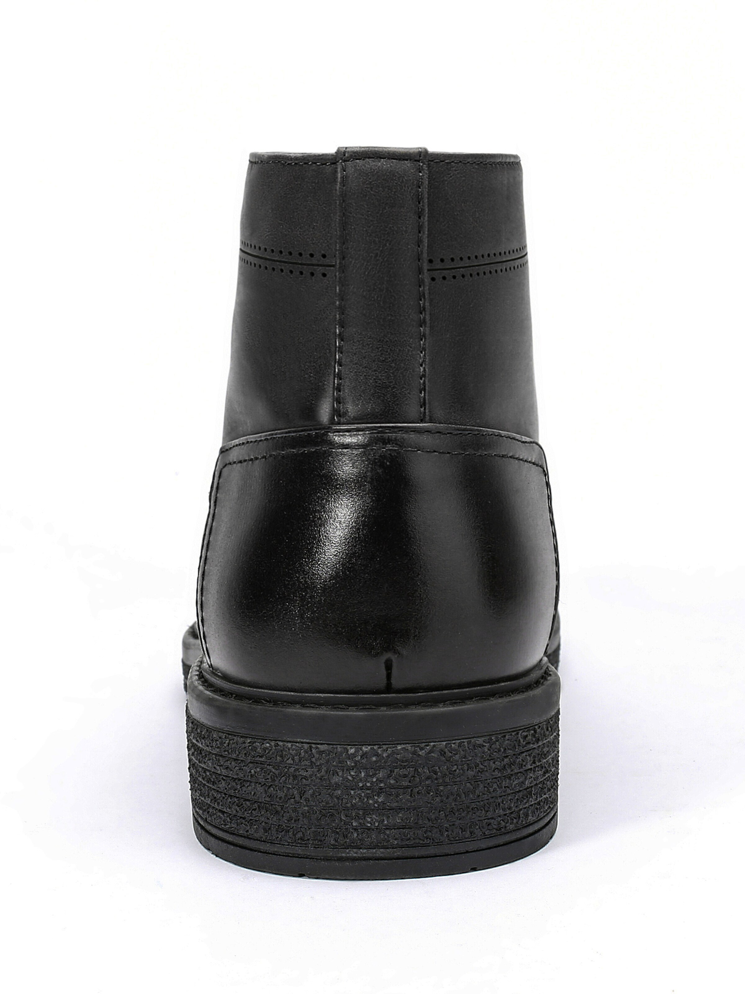 ALLTHEMEN Chukka Boots 'Zeit' in Black