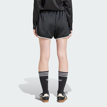 ADIDAS ORIGINALS Loosefit Shorts 'Adicolor' in Schwarz