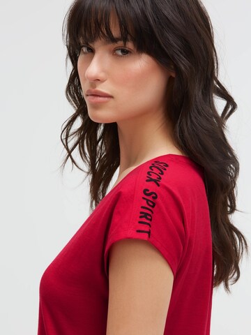 Soccx Shirt in Red