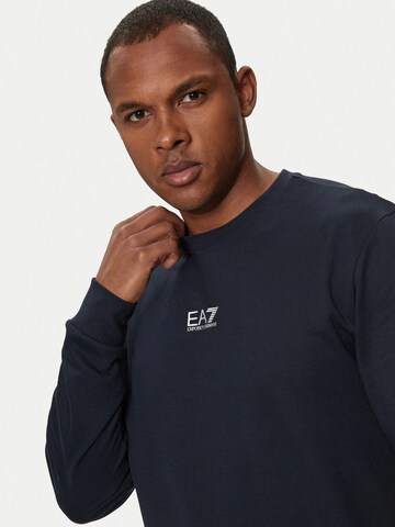 Emporio Armani Sweatshirt in Blau