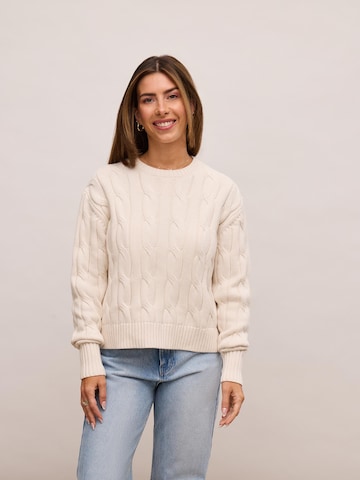 Pullover di noar studios in beige: frontale