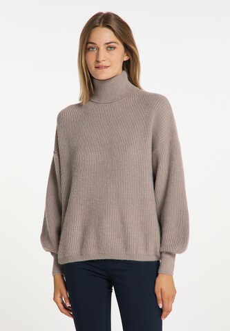 usha WHITE LABEL Oversized Sweater in Brown: front