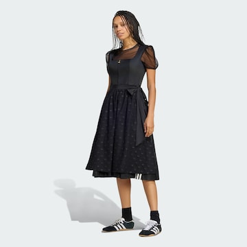ADIDAS ORIGINALS Dirndl in Zwart: voorkant