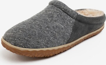 Minnetonka Slipper 'Tahoe' in Grey: front