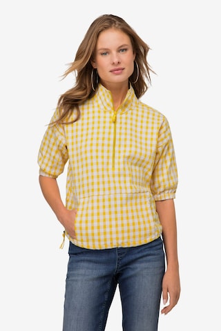 LAURASØN Blouse in Yellow: front