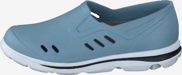 CHUNG SHI Beach & Pool Shoes in Blue: front