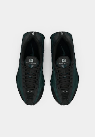 Nike Sportswear Sneakersy niskie 'Shox R4' w kolorze zielony