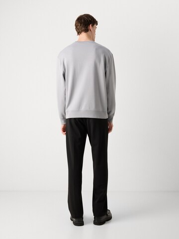 Calvin Klein Jeans Sweatshirt in Grey: back