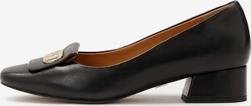Kazar Čevlji s peto | črna barva: sprednja stran