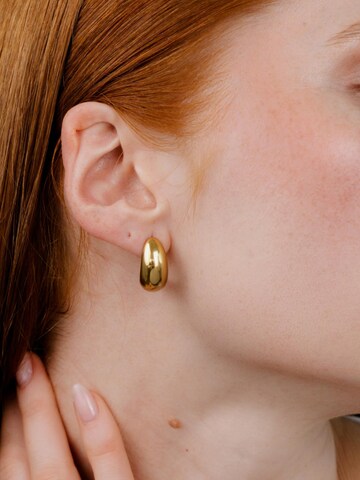 Luamaya Earrings 'Huggie Studs' in Gold