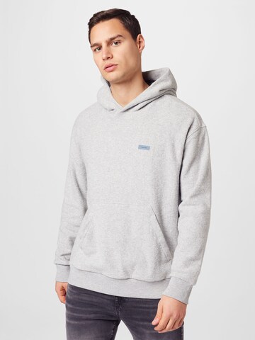 Calvin Klein Sweatshirt in Grijs: voorkant