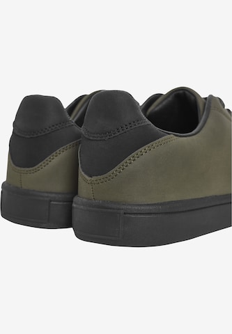 Urban Classics Sneakers in Green