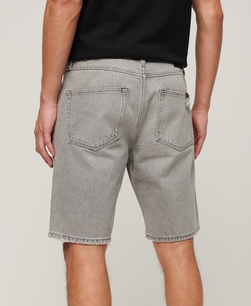 Superdry Regular Jeans in Grey