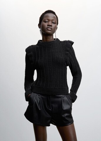 Pull-over 'volado' MANGO en noir : devant