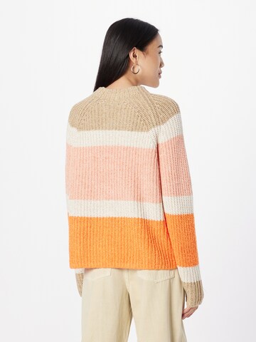 OUI Pullover in Orange