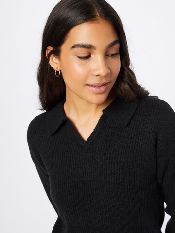 LMTD Sweater in Black