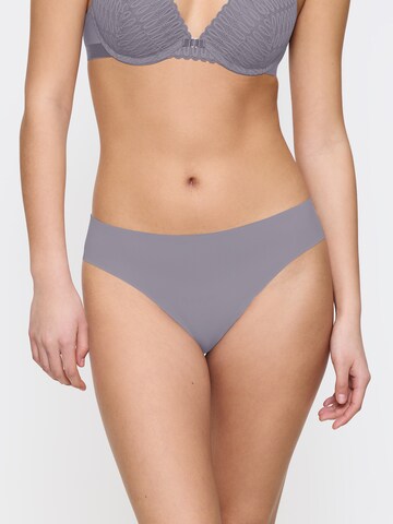 TRIUMPH Tai-Slip 'Red Label Pretty Micro' in Grau: Vorderseite
