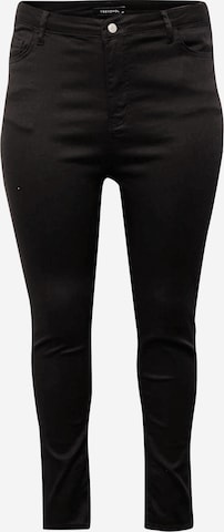 Skinny Jeans de la Trendyol Curve pe negru: față