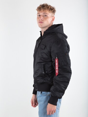 ALPHA INDUSTRIES Välikausitakki 'MA-1 ZH' värissä musta