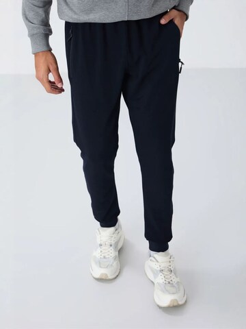Tommy Life Tapered Workout Pants 'Jogginghose' in Black