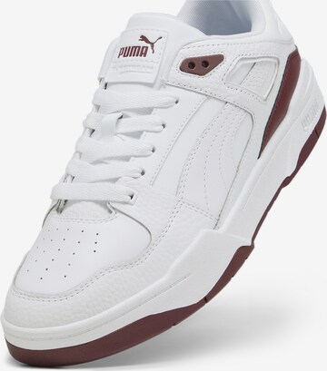 Baskets basses PUMA en blanc