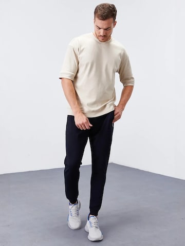 Skinny Pantalon Tommy Life en noir