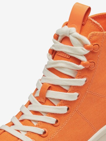 TAMARIS Sneakers hoog 'URBAN' in Oranje
