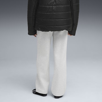 PUMA Loosefit Broek 'Essentials' in Grijs