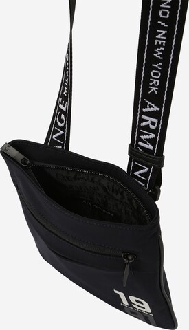 ARMANI EXCHANGE Válltáska - kék