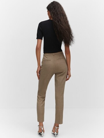 MANGO Slim fit Pleated Pants in Beige