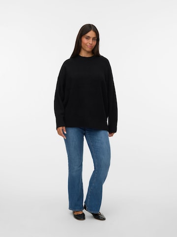 Pullover extra large 'VMCBoom' di Vero Moda Curve in nero: frontale