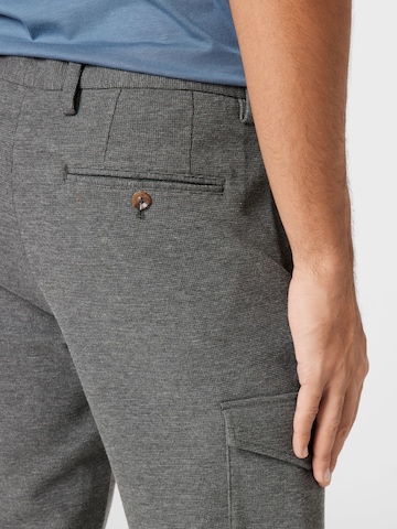 Tapered Pantaloni cargo di s.Oliver in grigio