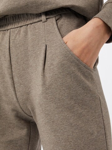 Varley Tapered Sportbroek 'Copra' in Bruin