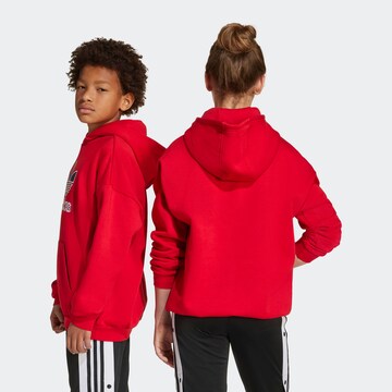 ADIDAS ORIGINALS Sweatshirt 'Trefoil' in Red