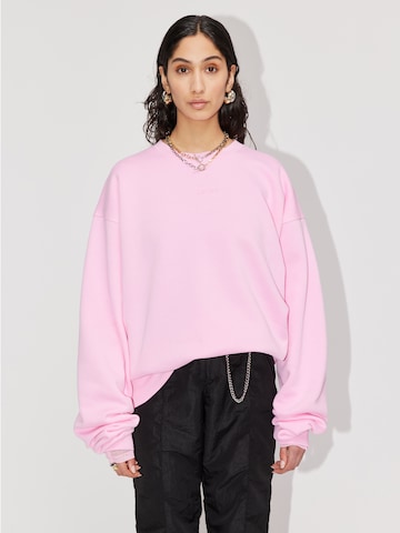 LeGer by Lena Gercke Sweatshirt 'Indra' in Roze: voorkant
